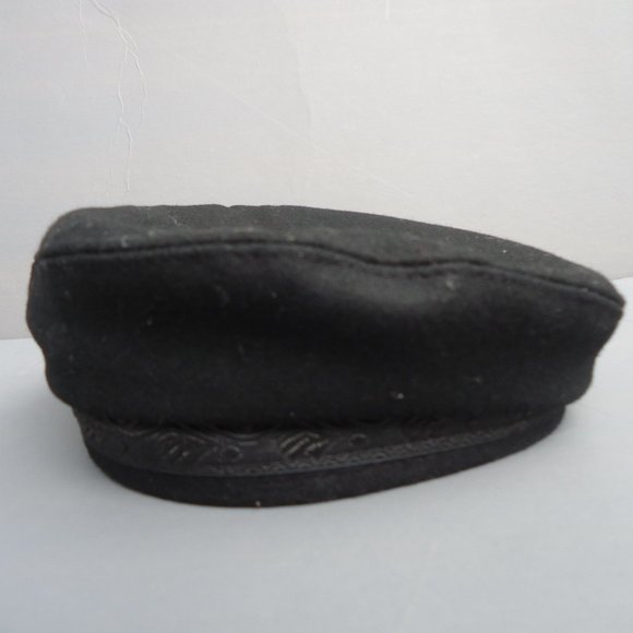 Vintage Greek fisherman’s black wool blend cap. main image 12